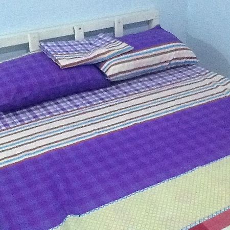 Angeles City Guesthouse Zewnętrze zdjęcie
