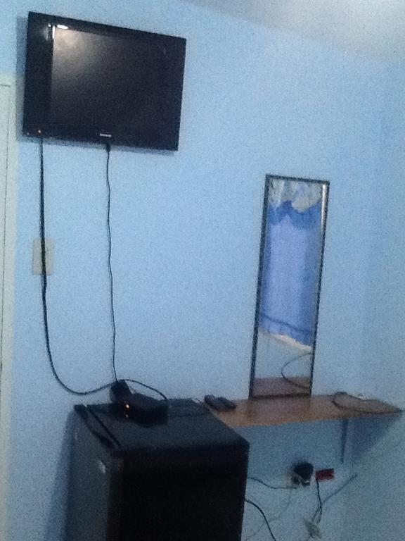 Angeles City Guesthouse Zewnętrze zdjęcie