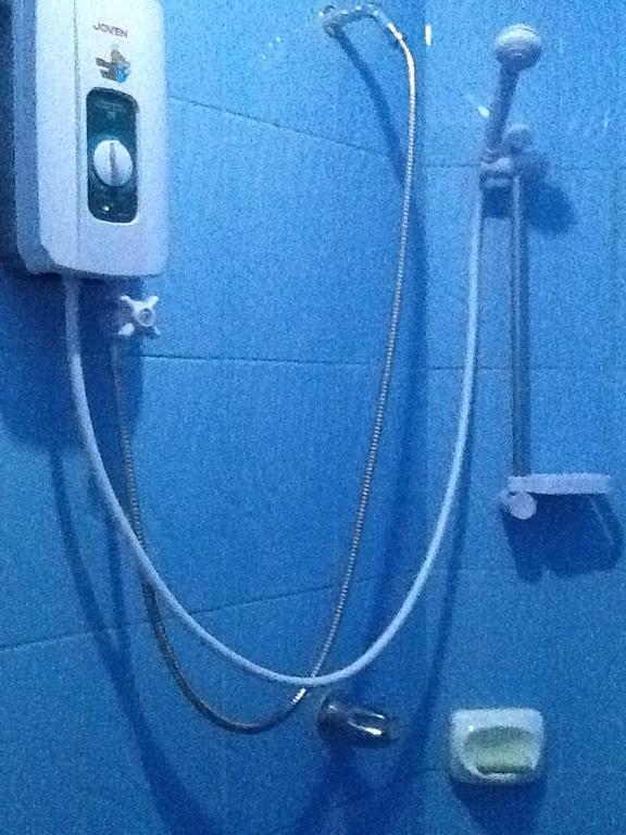 Angeles City Guesthouse Zewnętrze zdjęcie